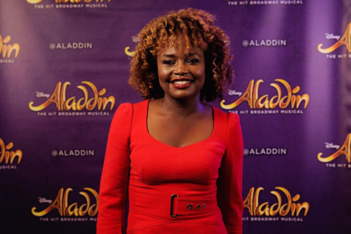 Photos: Robin Roberts, Gayle King & More Celebrate Sherri Shepherd's ALADDIN Broadway Debut — photo 15 of 21