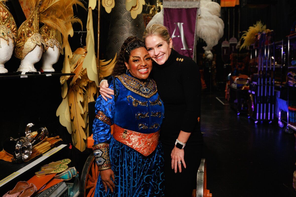 Sara Haines, Sherri Shepherd at Photos: Robin Roberts, Gayle King & More Celebrate Sherri Shepherd's ALADDIN Broadway Debut