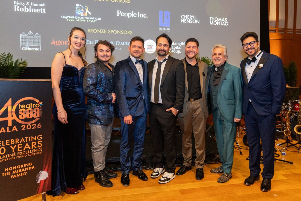 Photos: Lin-Manuel Miranda and Family Honored at Teatro SEA's 40th Anniversary Celebration — photo 9 of 14