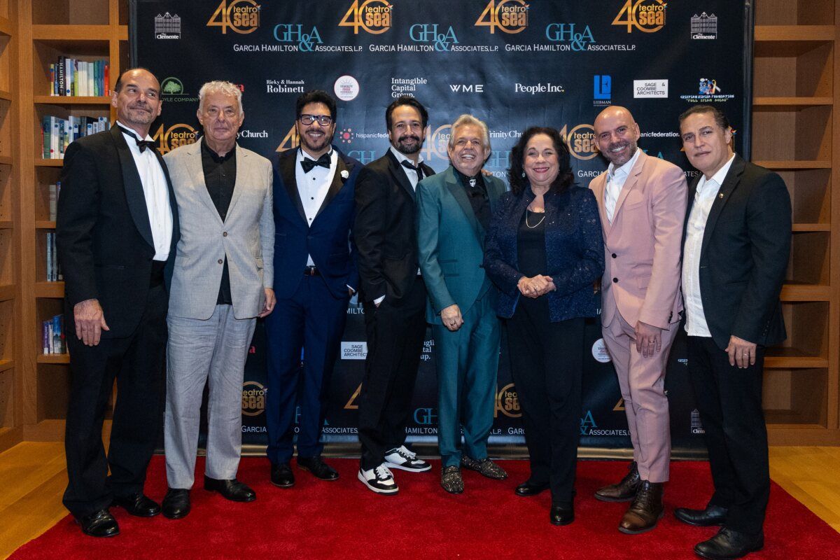 Photos: Lin-Manuel Miranda and Family Honored at Teatro SEA's 40th Anniversary Celebration — photo 11 of 14