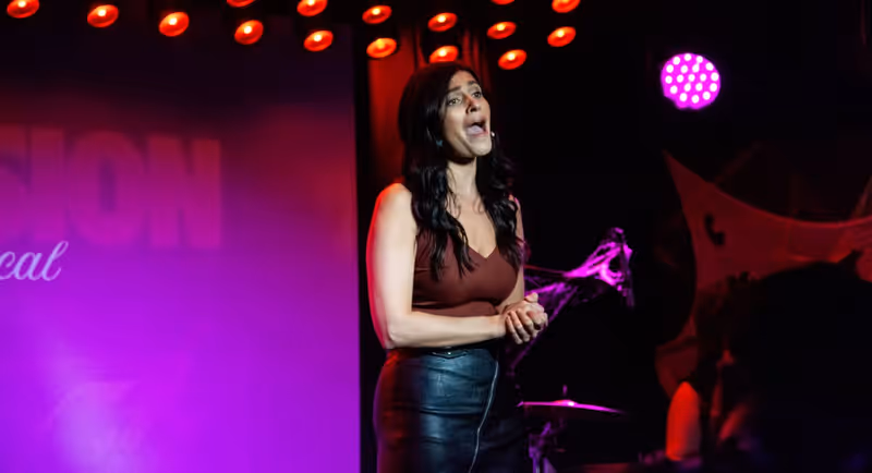 Review: BROADWAY BLOODBATH Puts Comedy Center Stage at The Laurie Beechman Image