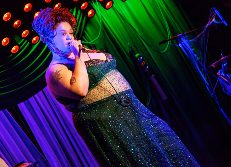 Review: BROADWAY BLOODBATH Puts Comedy Center Stage at The Laurie Beechman Image