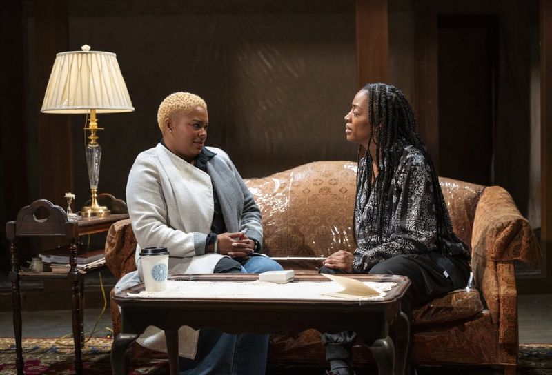 Review: Remy Bumppo Theatre Company's MUD ROW at Theater Wit Image