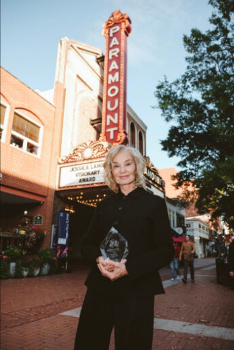 Photos: Jessica Lange Honored with Visionary Award at Virginia Film Festival — photo 2 of 22