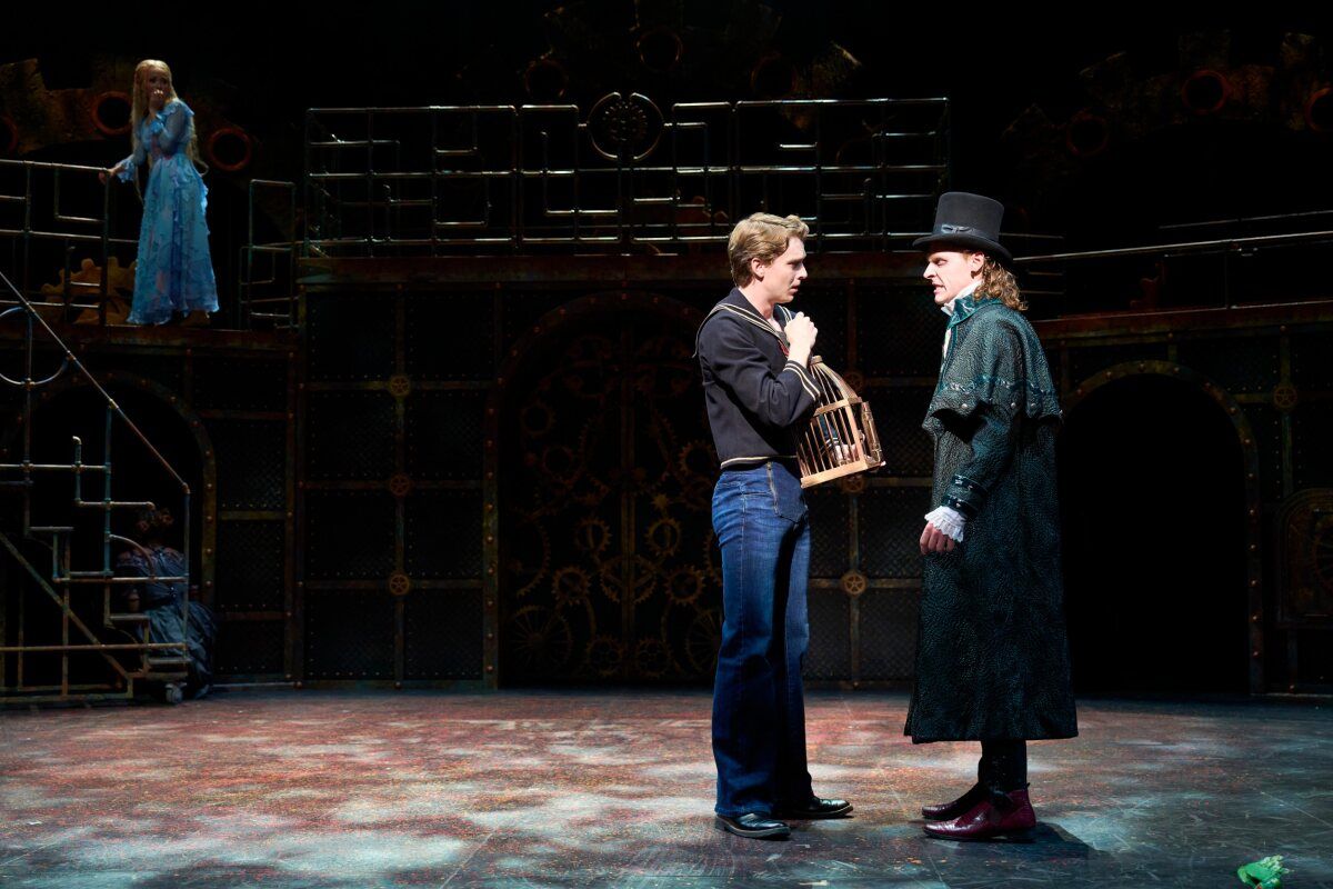 Photos: First Look At SWEENEY TODD THE DEMON BARBER OF FLEET STREET At Great Lakes Theater — photo 12 of 30