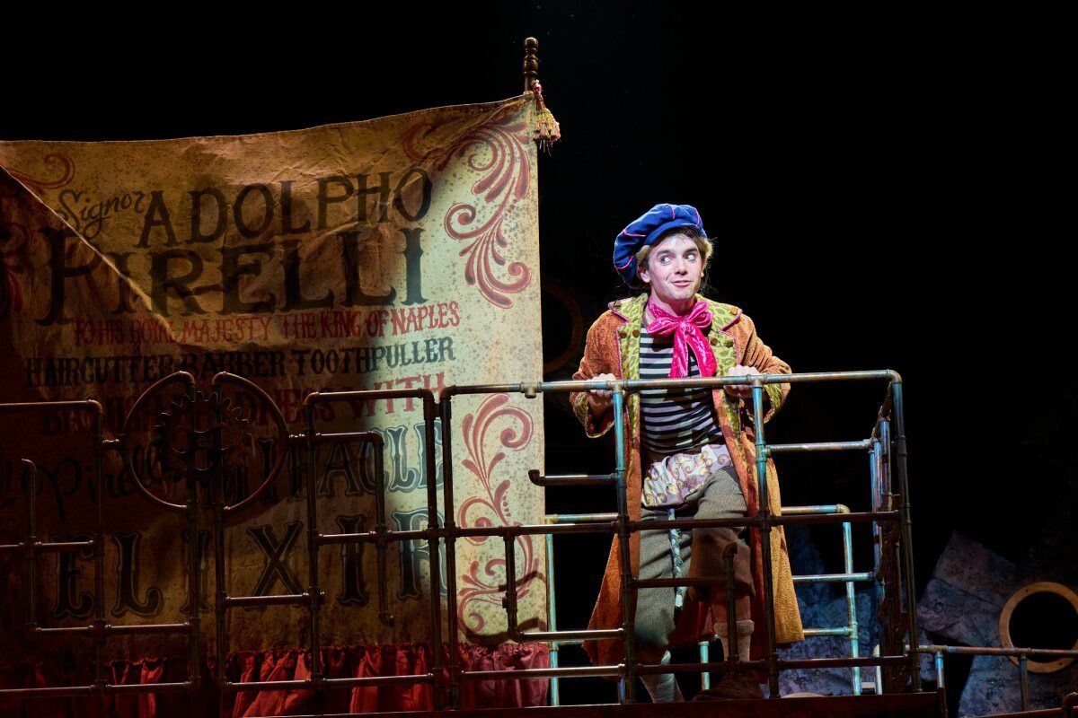 Photos: First Look At SWEENEY TODD THE DEMON BARBER OF FLEET STREET At Great Lakes Theater — photo 13 of 30