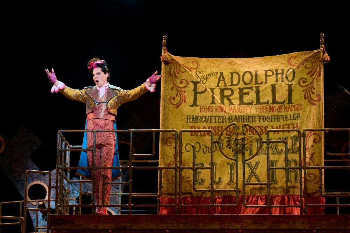 Sean Patrick Doyle at Photos: First Look At SWEENEY TODD THE DEMON BARBER OF FLEET STREET At Great Lakes Theater