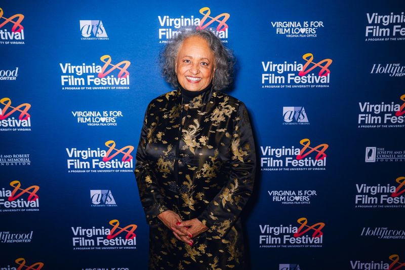 Photos: Tim Blake Nelson Receives Virtuoso Award at Virginia Film Festival — photo 7 of 24