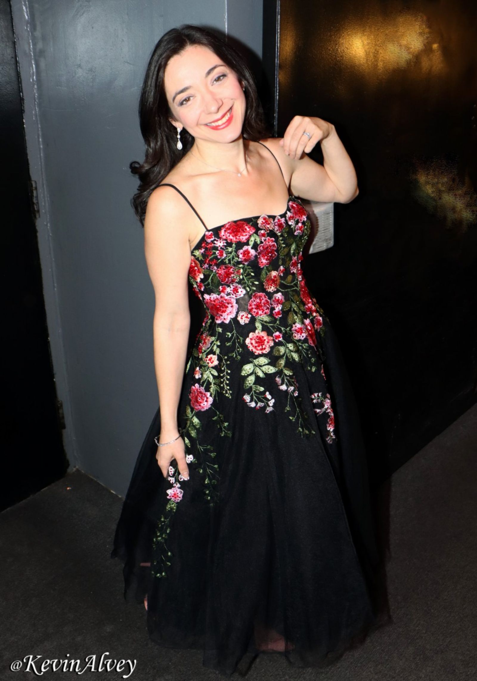 Photos: Julie Benko Performs BROADWAY GOES TO THE MOVIES at Birdland — photo 3 of 29