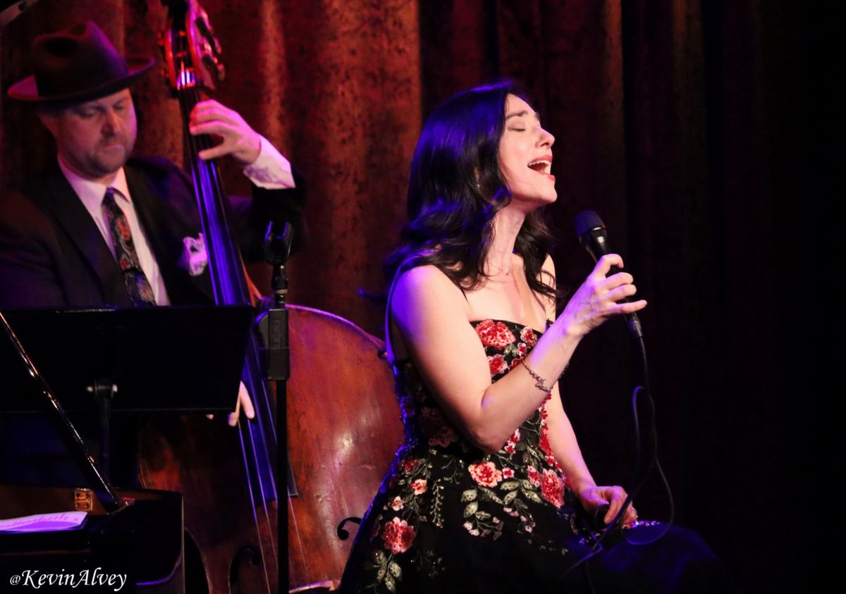 Julie Benko at Photos: Julie Benko Performs BROADWAY GOES TO THE MOVIES at Birdland