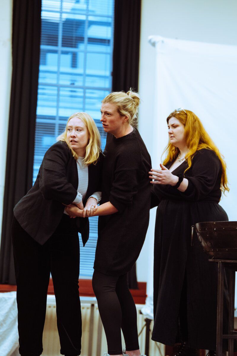 Photos: IPHIGÉNIE EN TAURIDE in Rehearsal at the English National Opera — photo 28 of 29