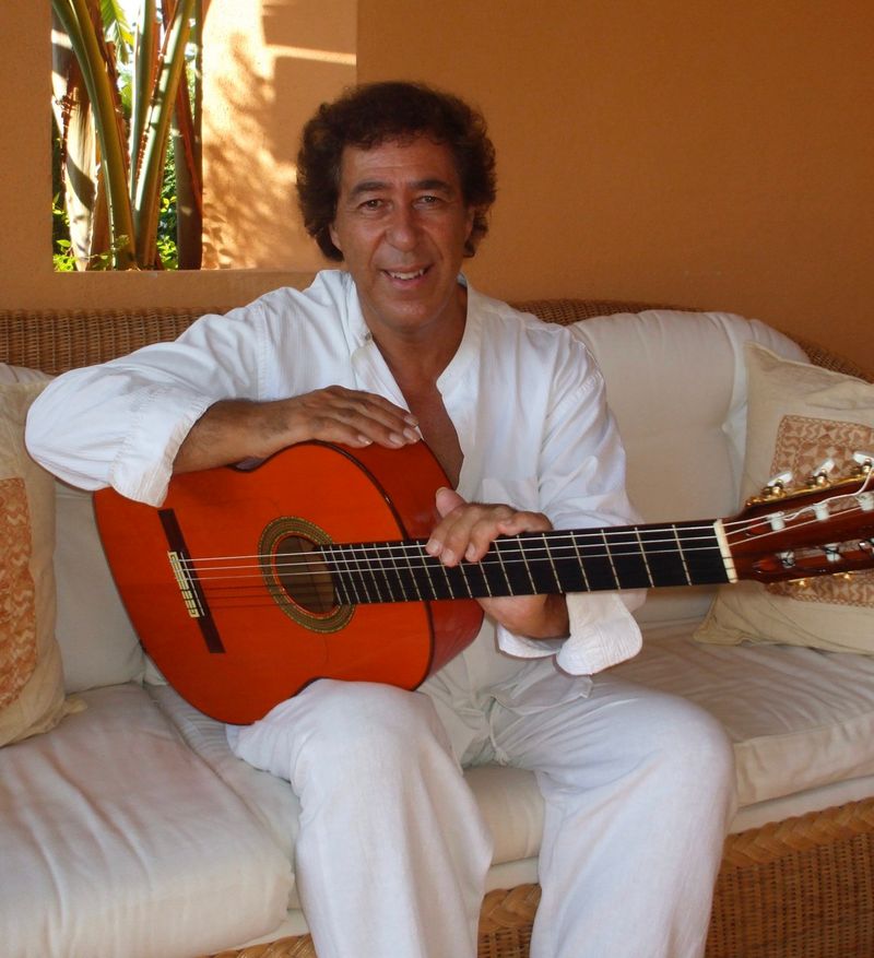 Photos: Juan Martín and Bob Jensen Release Leonard Cohen's Suzanne — photo 2 of 4