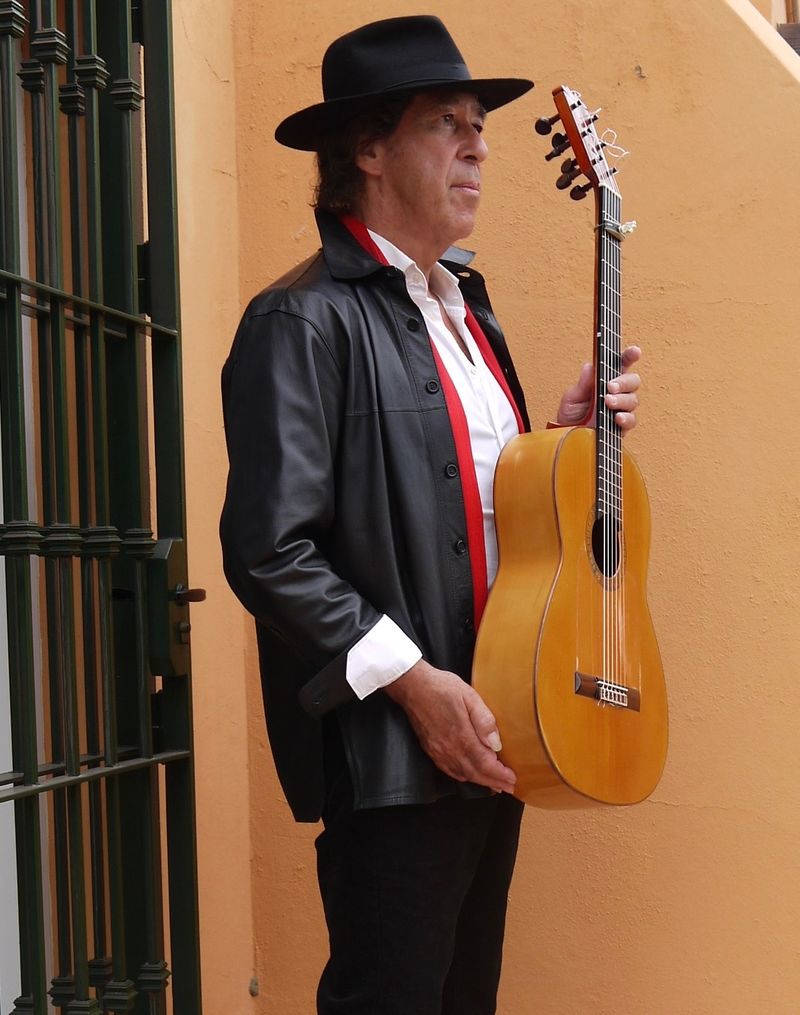 Photos: Juan Martín and Bob Jensen Release Leonard Cohen's Suzanne — photo 3 of 4