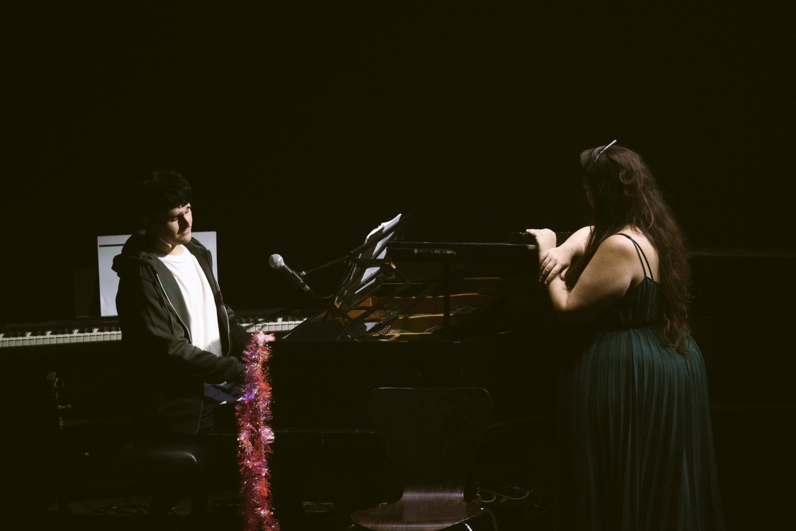 Photos: TICK, TICK... BOOM! Makes Israeli Premiere in Tel Aviv — photo 5 of 5
