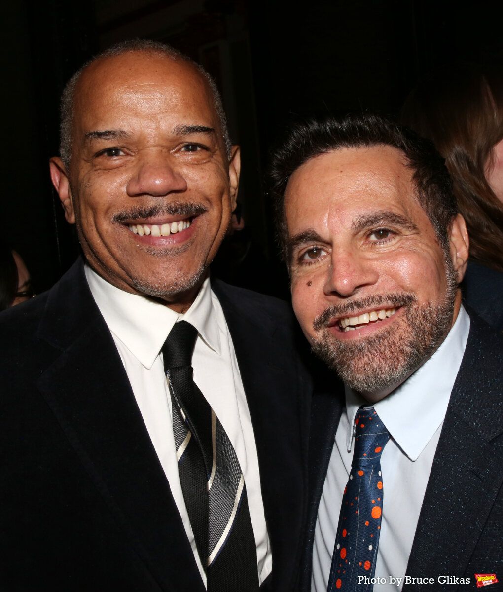 Photos: On the Opening Night Red Carpet for OTHER DESET CITIES — photo 34 of 62