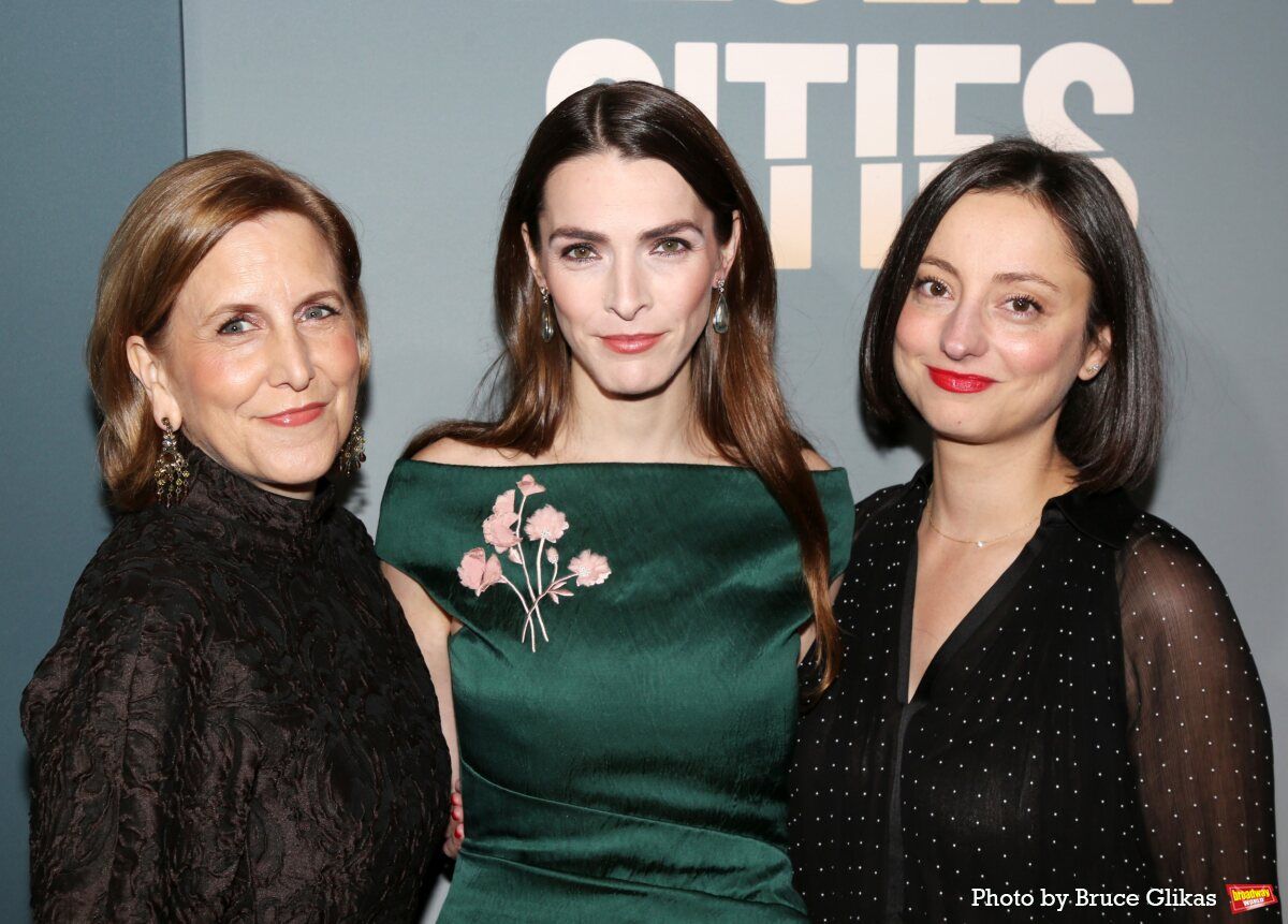 Photos: On the Opening Night Red Carpet for OTHER DESET CITIES — photo 53 of 62
