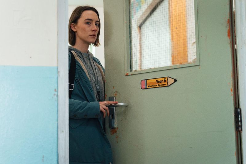 Photos: Saoirse Ronan Stars in BAD APPLES Dark Comedy — photo 3 of 6