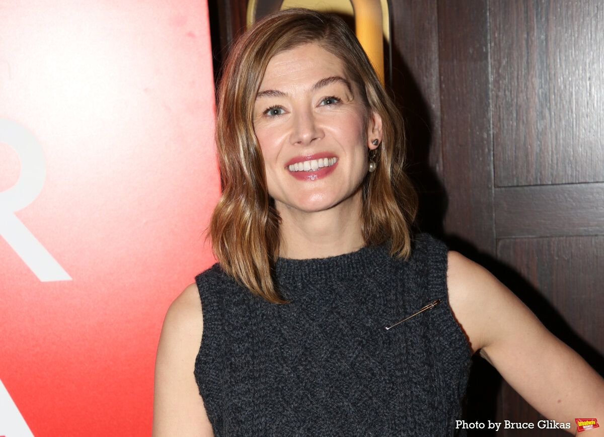 Photos: Rosamund Pike & the Cast of INTER ALIA Meet the Press — photo 4 of 16