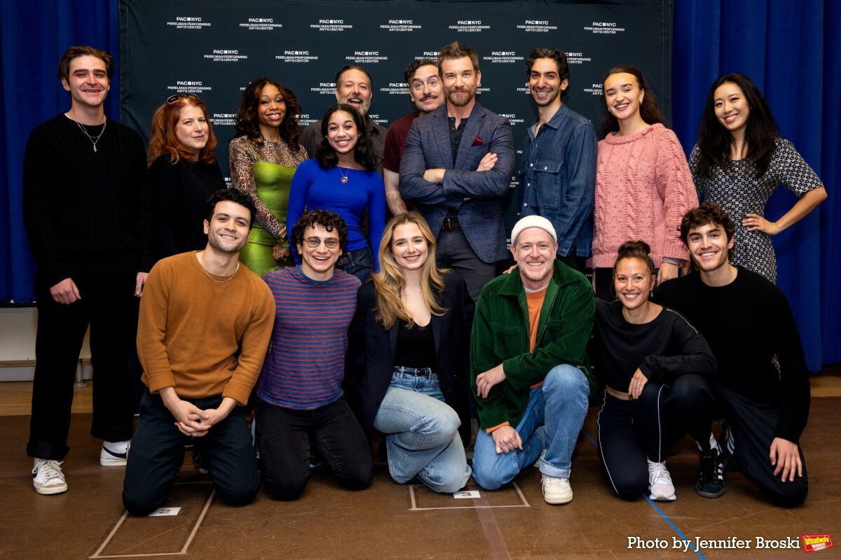 Photos: Andy Karl and the Cast of A CHRISTMAS CAROL Meet the Press — photo 2 of 10
