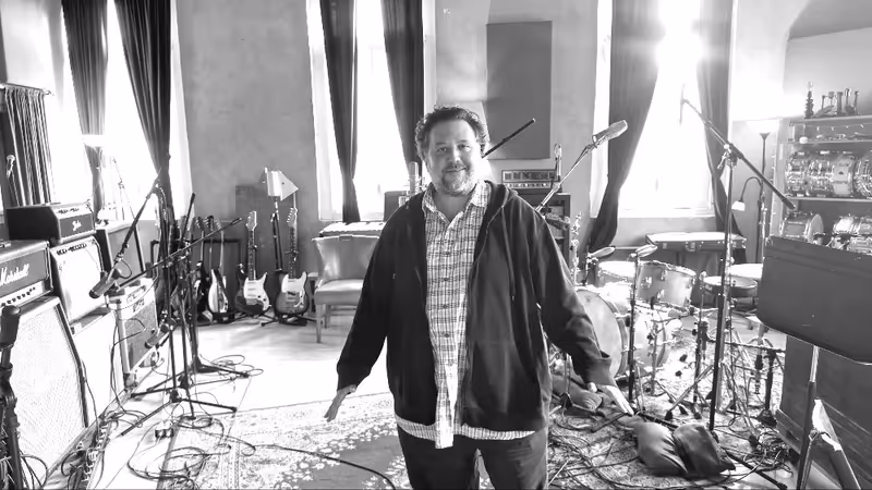 Mutlu Releases Second Single 'You Remain' From Upcoming Album Image
