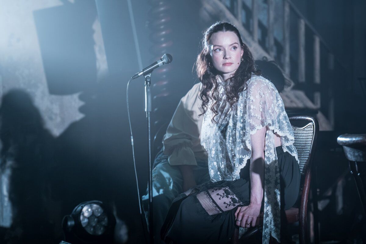 Photos: First Look at STOKER WILDE at Wilton's Music Hall — photo 10 of 13