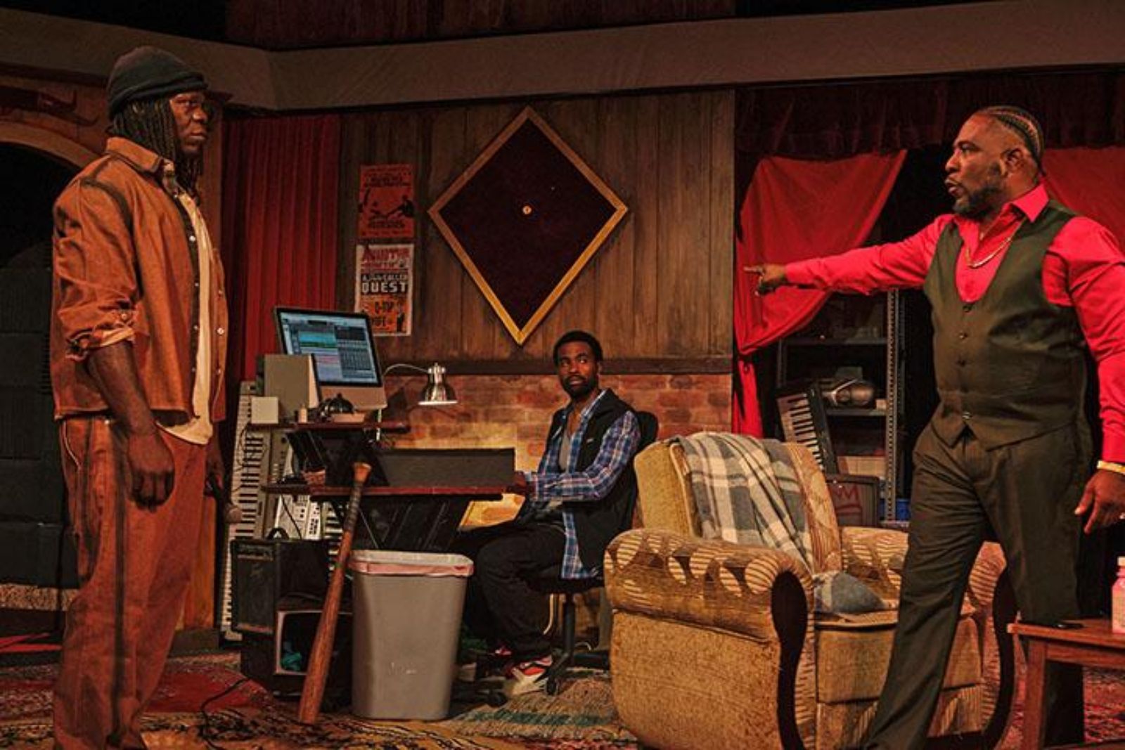 Photos: MUD LIFE Opens at Collaboraction Theatre — photo 6 of 12