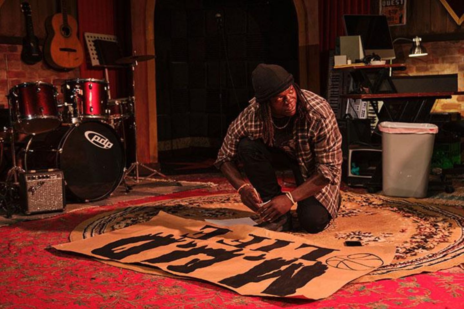 Photos: MUD LIFE Opens at Collaboraction Theatre — photo 2 of 12
