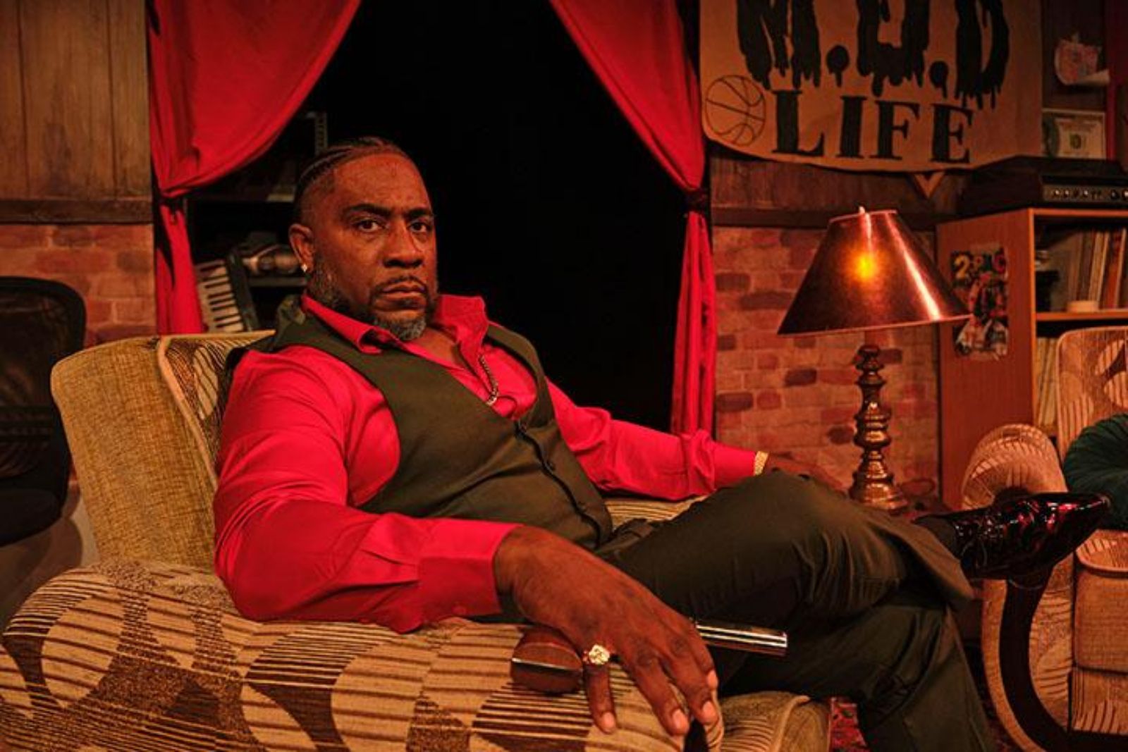 Photos: MUD LIFE Opens at Collaboraction Theatre — photo 11 of 12
