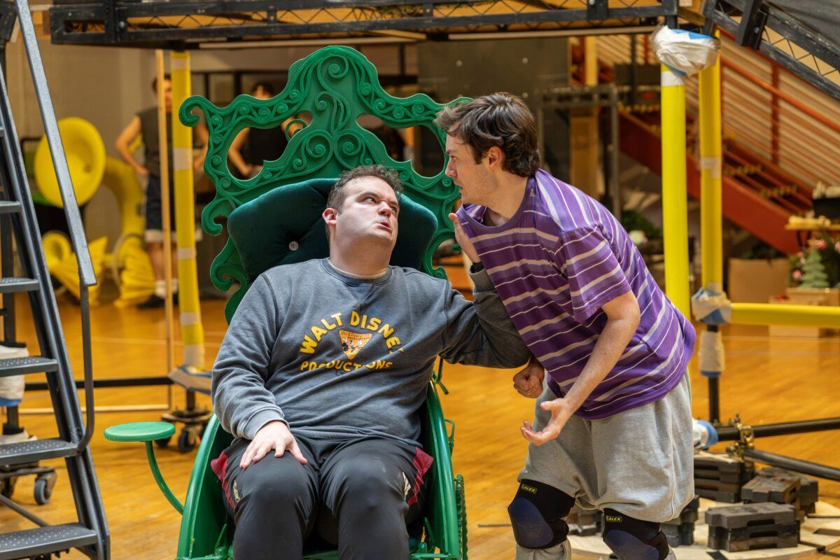 Photos: DR. SEUSS'S HOW THE GRINCH STOLE CHRISTMAS! THE MUSICAL In Rehearsal at Leeds Playhouse — photo 22 of 22