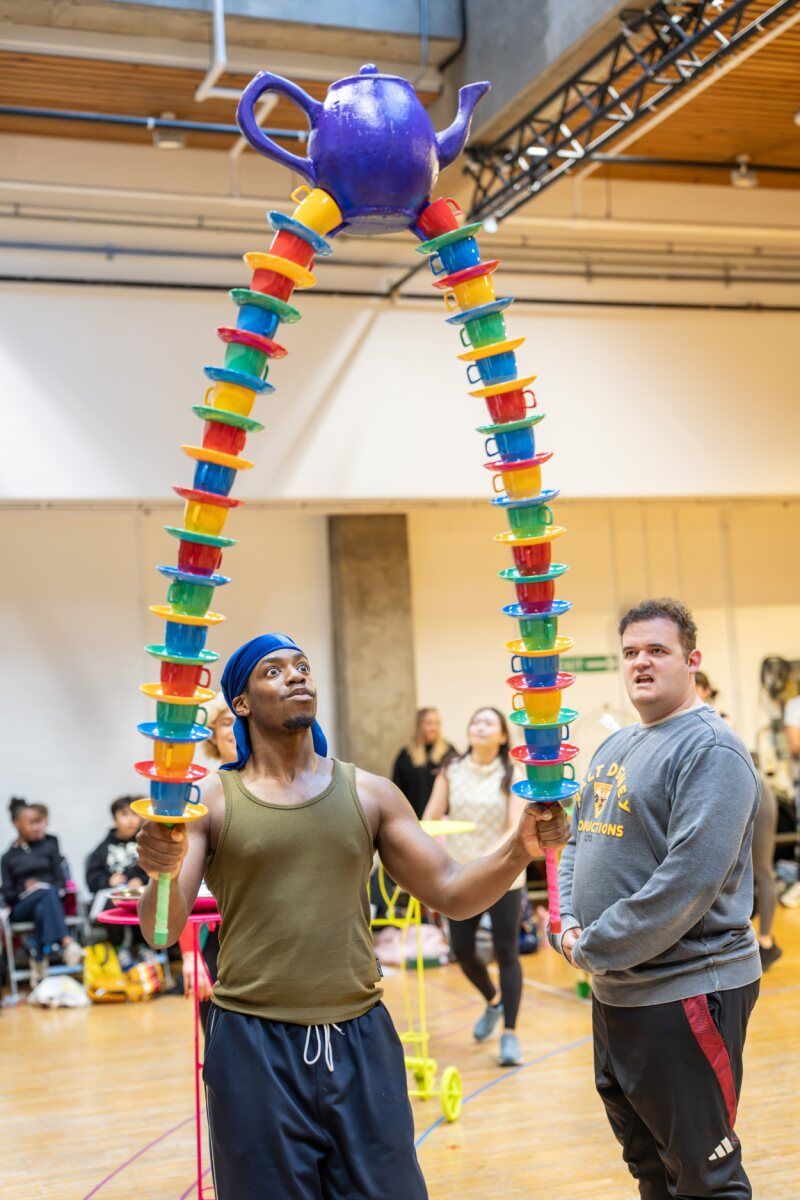 Photos: DR. SEUSS'S HOW THE GRINCH STOLE CHRISTMAS! THE MUSICAL In Rehearsal at Leeds Playhouse — photo 19 of 22