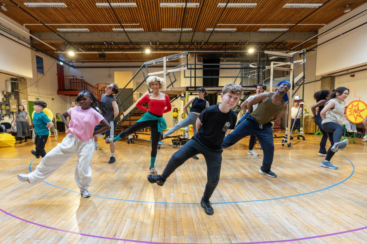 Photos: DR. SEUSS'S HOW THE GRINCH STOLE CHRISTMAS! THE MUSICAL In Rehearsal at Leeds Playhouse — photo 7 of 22