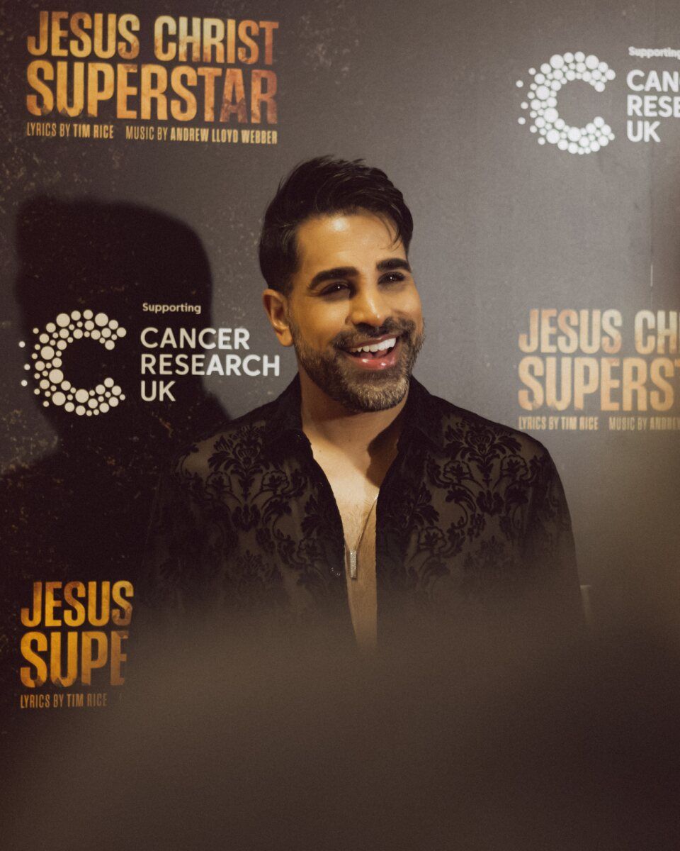 Photos: Graham Norton, Amy Dowden and More Attend JESUS CHRIST SUPERSTAR Cancer Research UK Gala — photo 3 of 43
