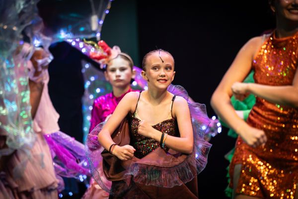 Photos: New Albany Middle School Theatre’s DISNEY’S THE LITTLE MERMAID JR. — photo 15 of 22