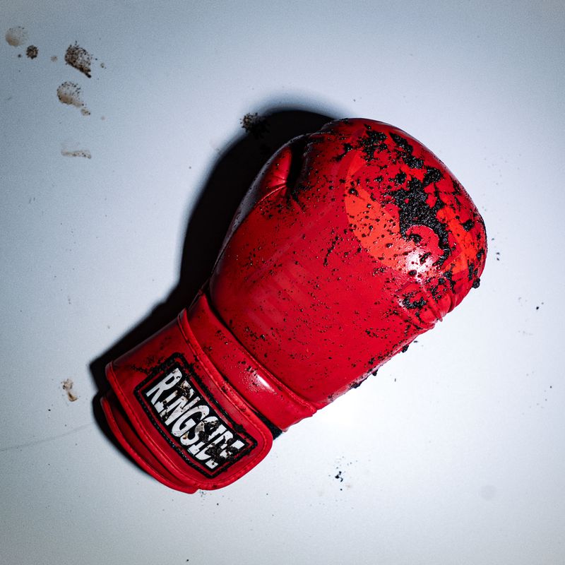 Photos: ANAMANAGUCHI Share Digi-Shoegaze 'Sucker Punch' With Dave Fridmann — photo 2 of 4
