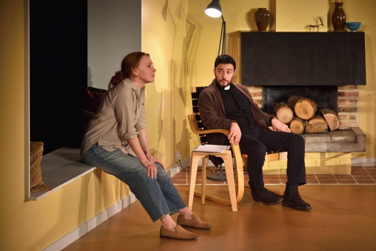 Photos: Lauren Ambrose, Tom Riley and More in THE UNBELIEVERS — photo 13 of 13