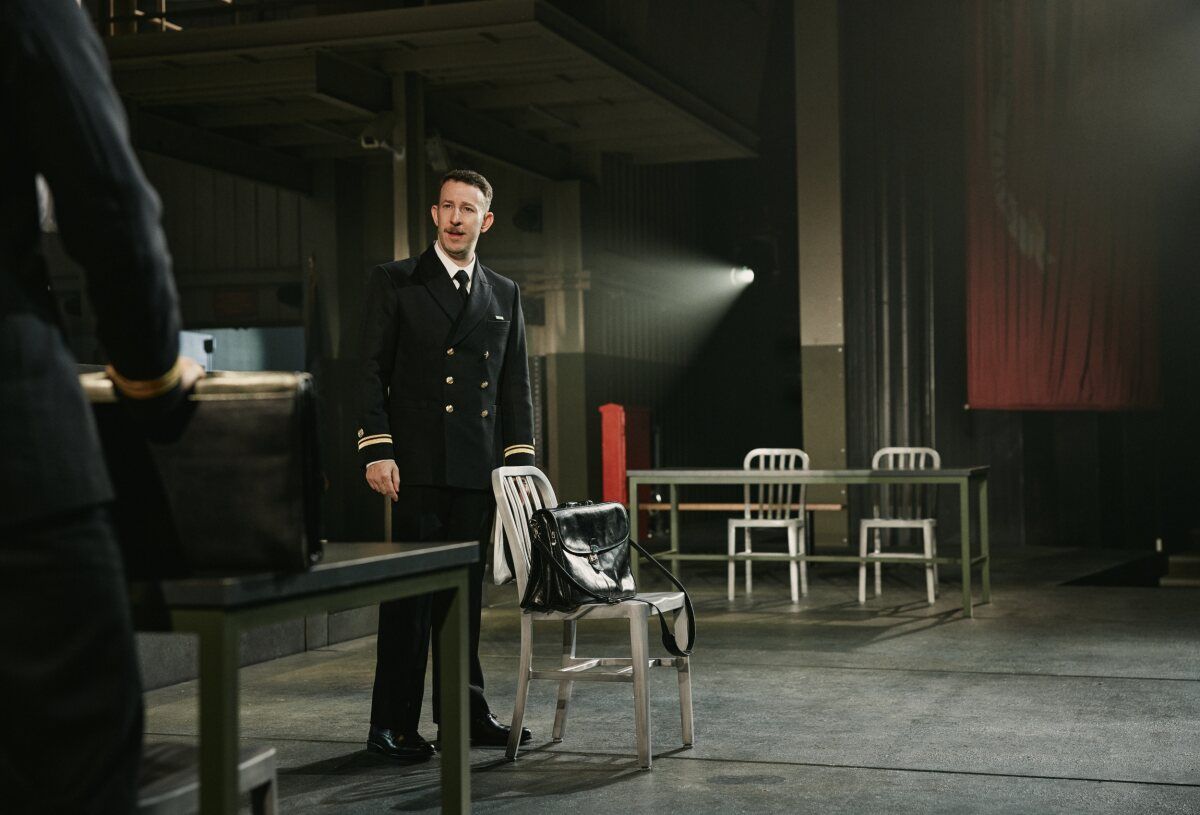 Photos: Tom Blyth, Bradley Whitford and More in A FEW GOOD MEN — photo 16 of 21