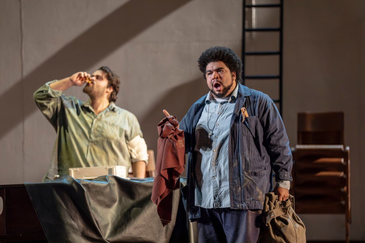 Photos: English National Opera Performs TOSCA at the London Coliseum — photo 12 of 27