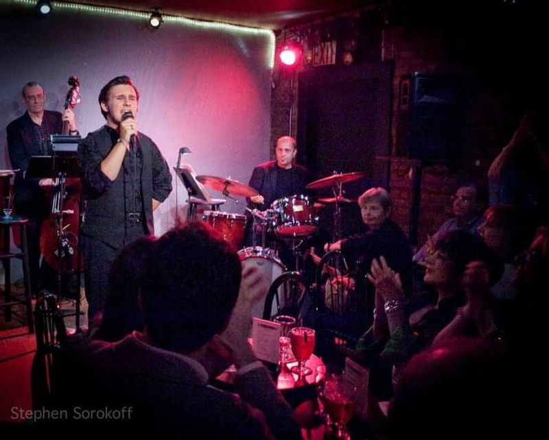 Nicolas King in concert