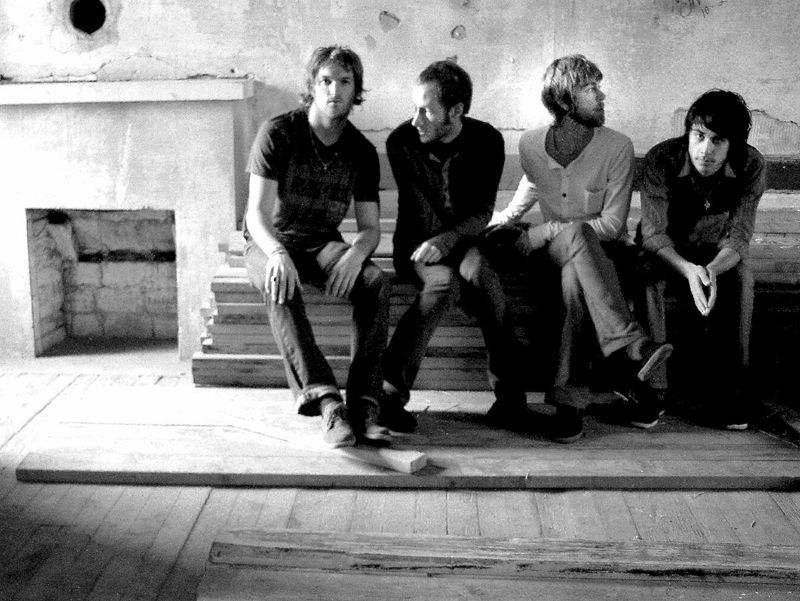 Photos: COLD WAR KIDS Marks 20 Years of ROBBERS & COWARDS Debut Album — photo 2 of 5