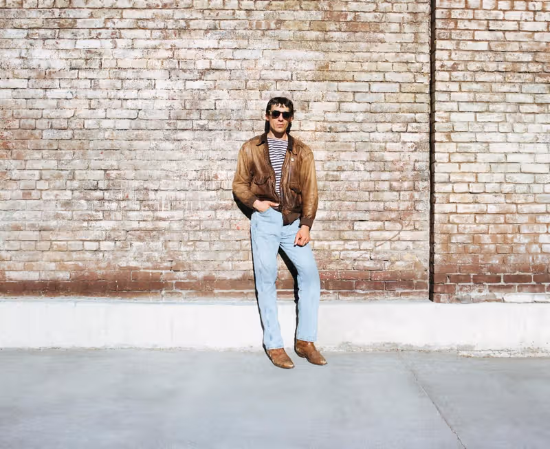 Sam Burton Releases FAIRWEATHER FRIEND; UK/EU Tour With WIDOWSPEAK Kicks Off Nov 12 Image