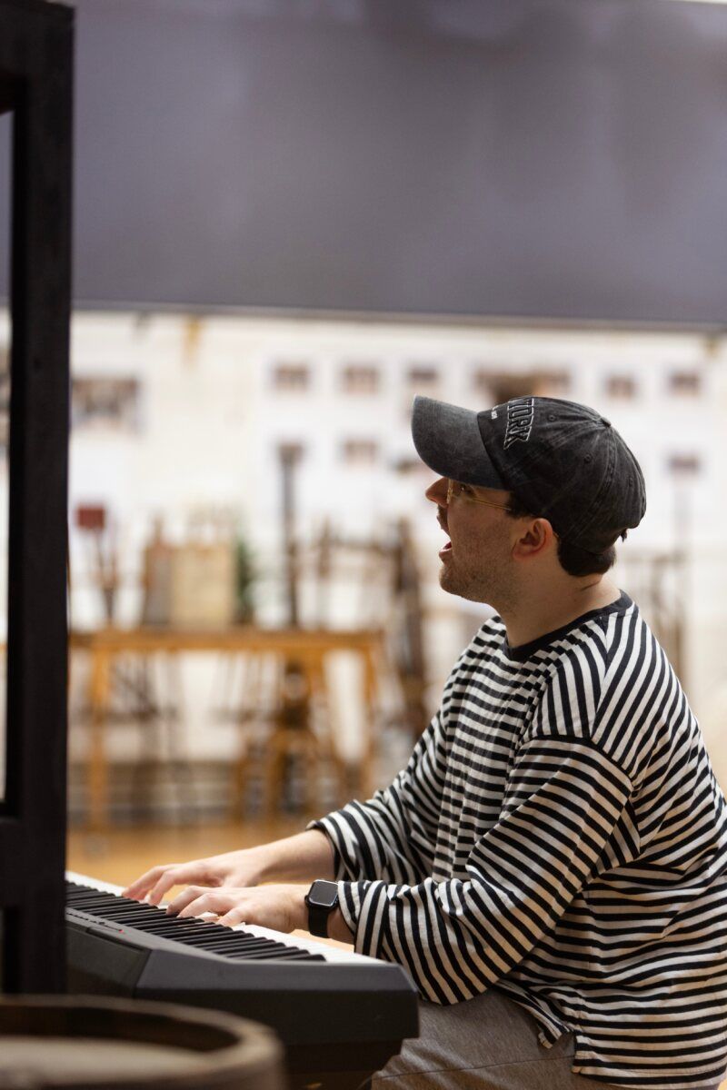 Photos: Inside Rehearsals for A CHRISTMAS CAROL at The Royal Lyceum Theatre Edinburgh — photo 1 of 28
