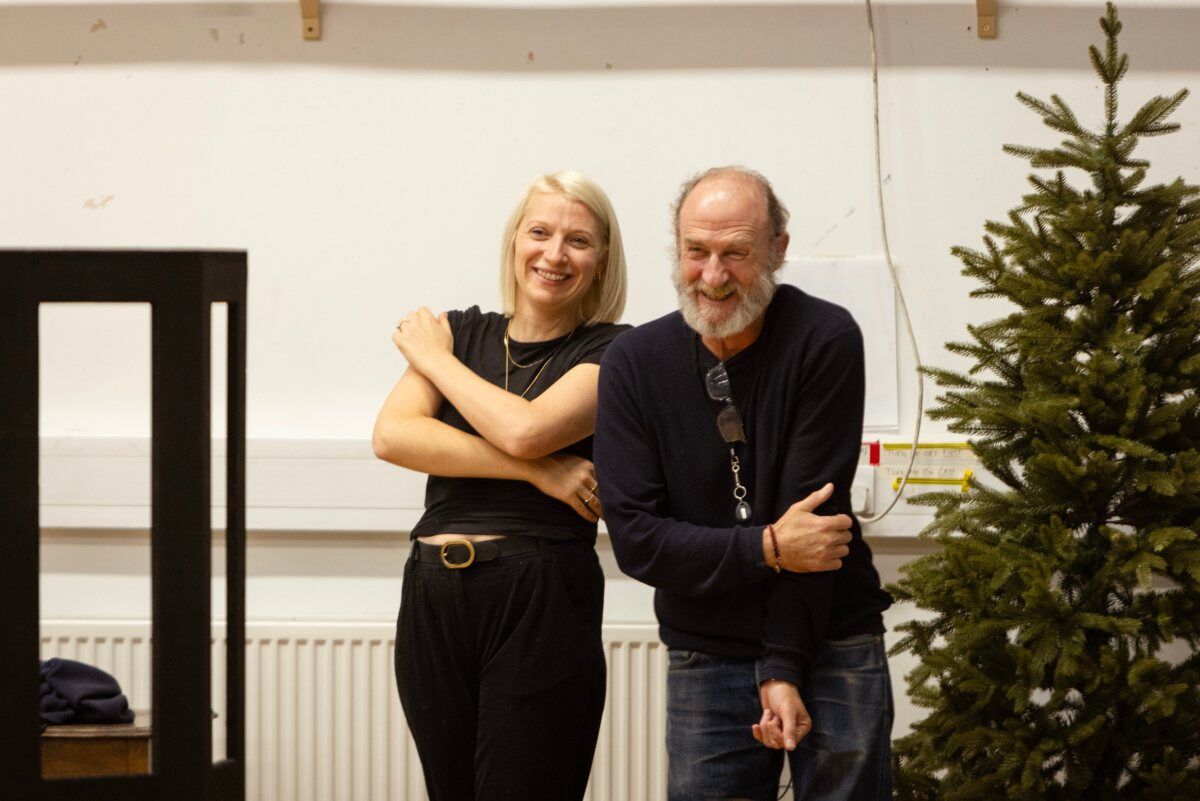 Photos: Inside Rehearsals for A CHRISTMAS CAROL at The Royal Lyceum Theatre Edinburgh — photo 9 of 28