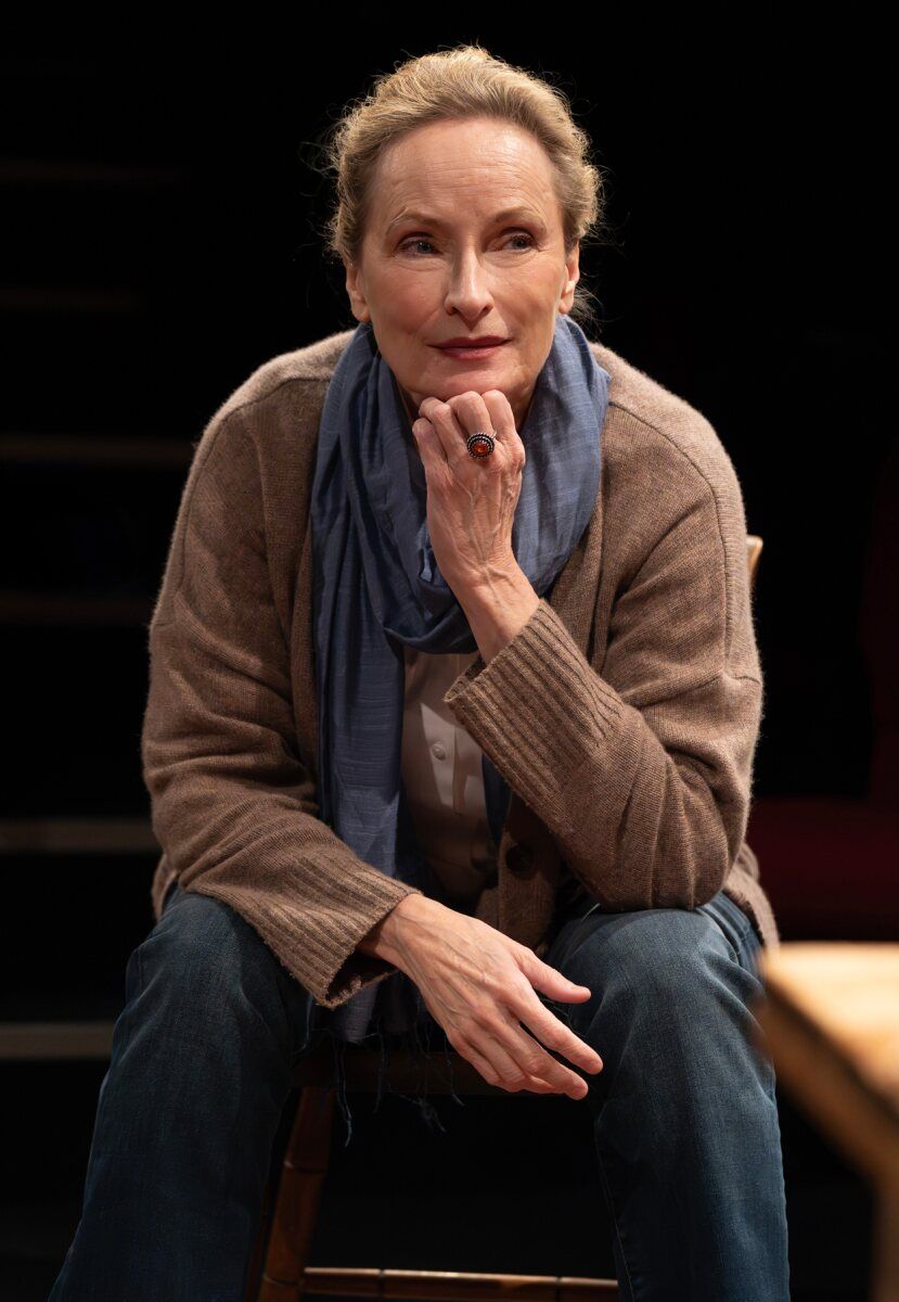 Photos: Richard Nelson's WE'LL SEE at The Public Theater — photo 5 of 9