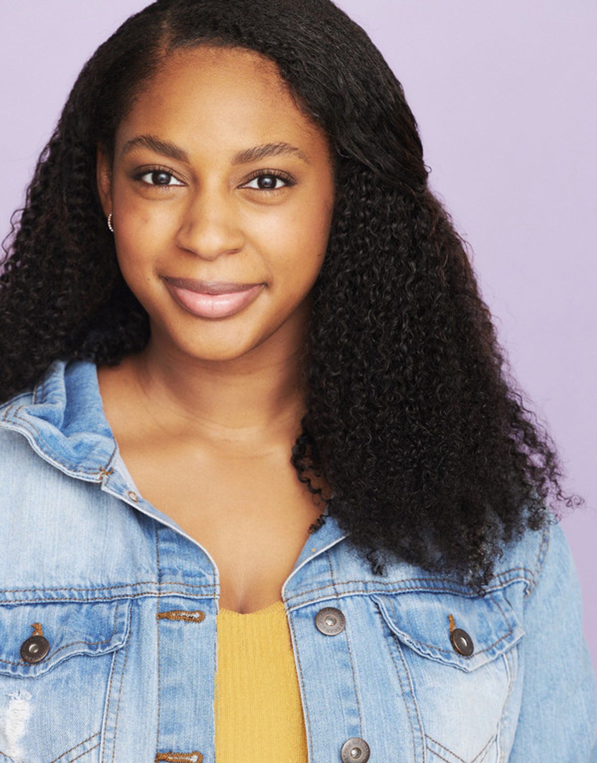 Isis Elizabeth Headshot