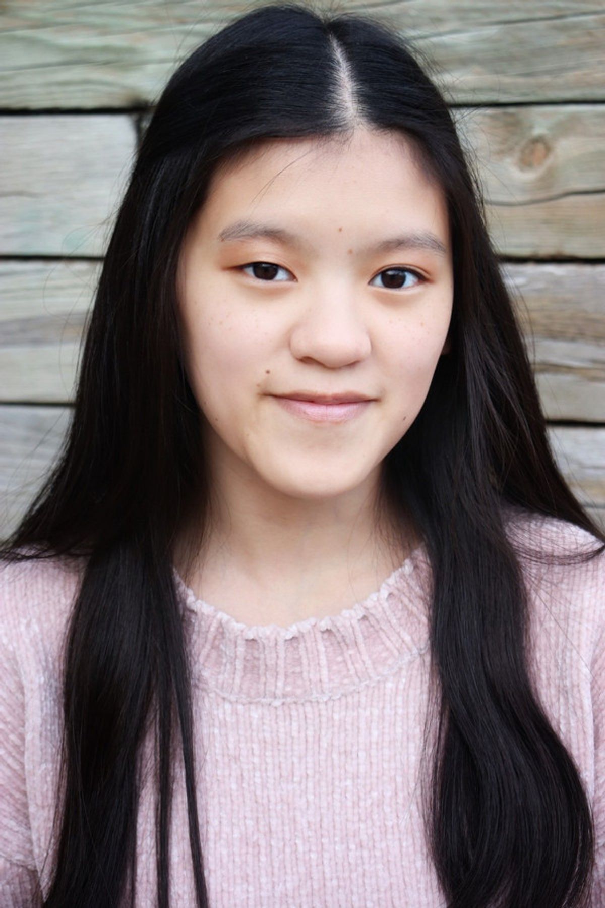 Hannah Buss Headshot
