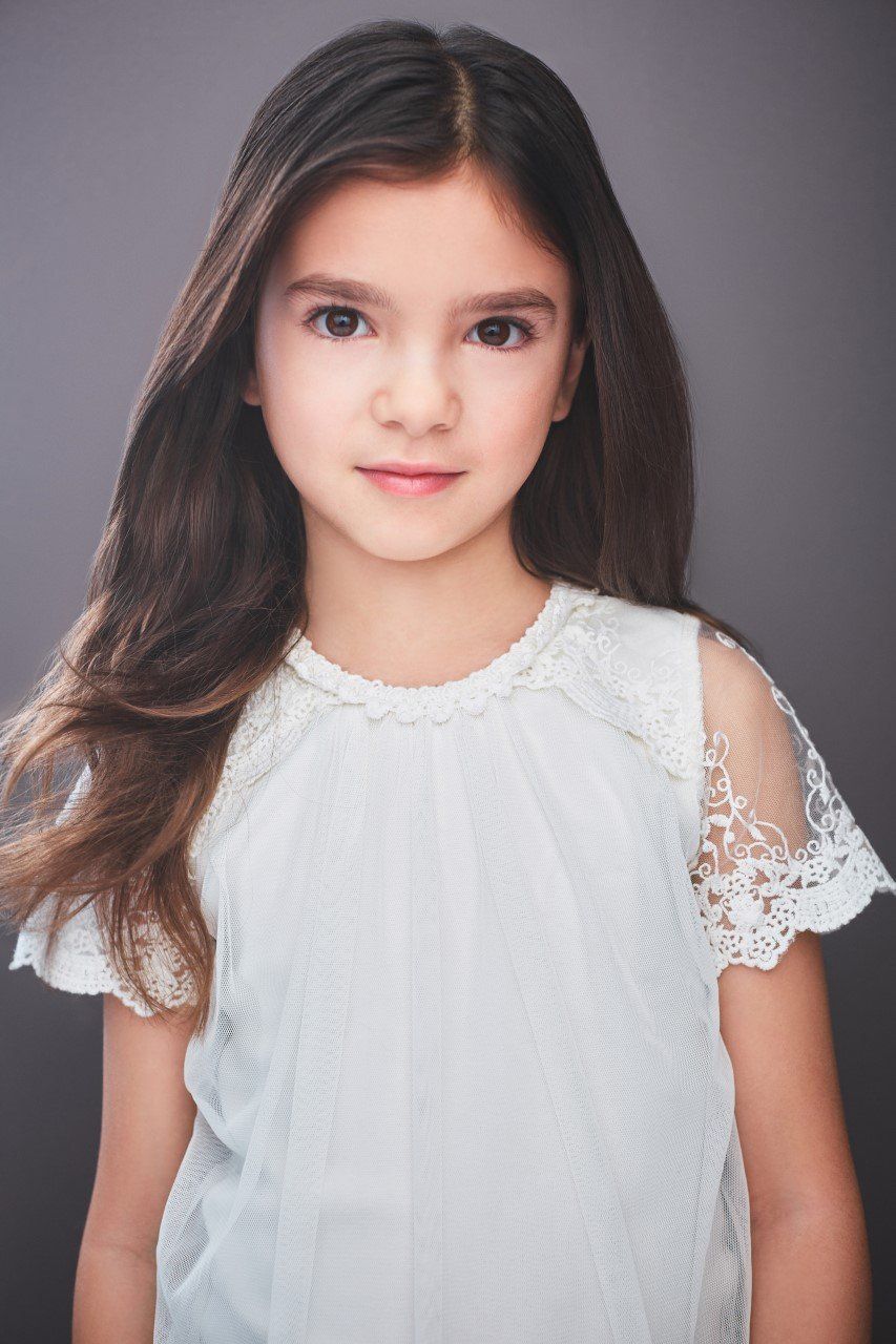 Sofie Nesanelis Photo