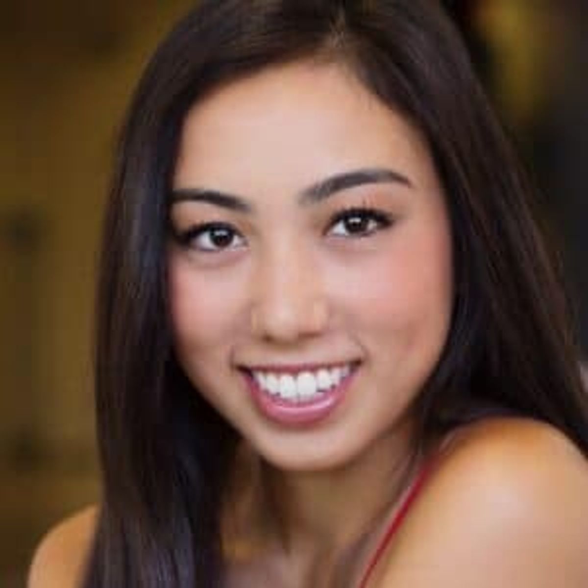 Ninako Donville Headshot