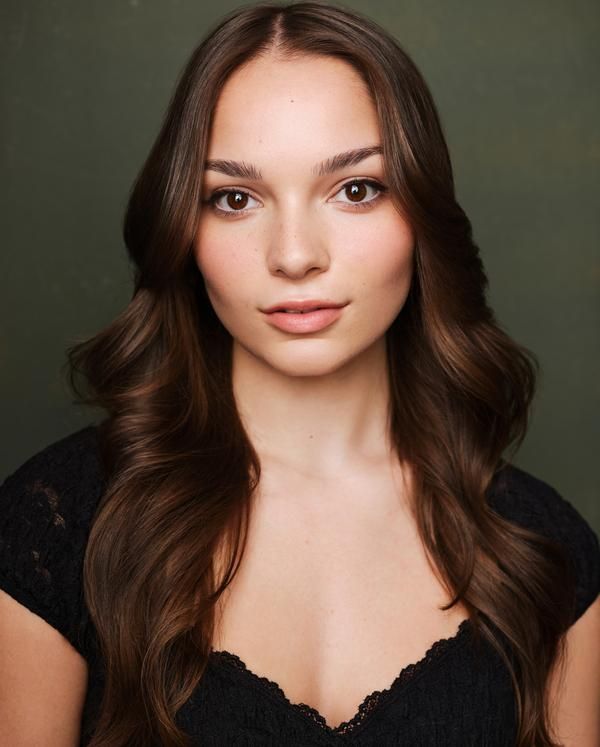 Mia Rose Photo