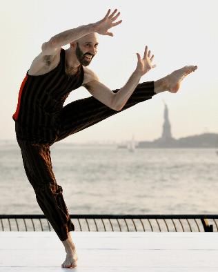 Daniel Gwirtzman Photo