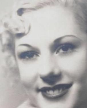 Gloria Arden Photo